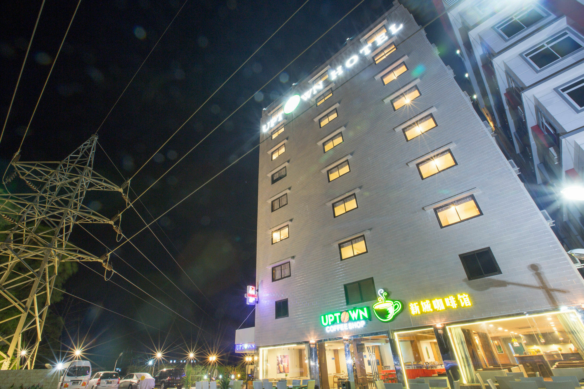 Uptown Hotel Rangum Exterior foto